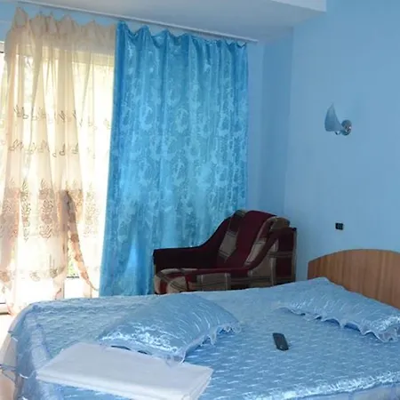 게스트하우스 Denisa 데포리노드